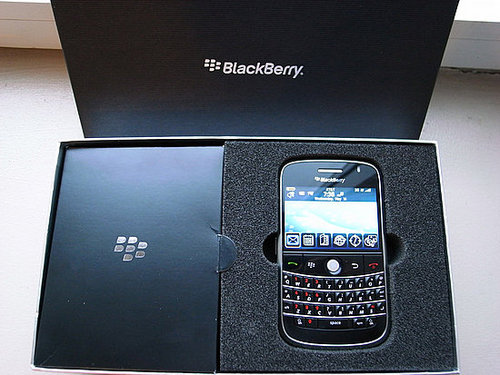 BlackBerry Bold Unboxing